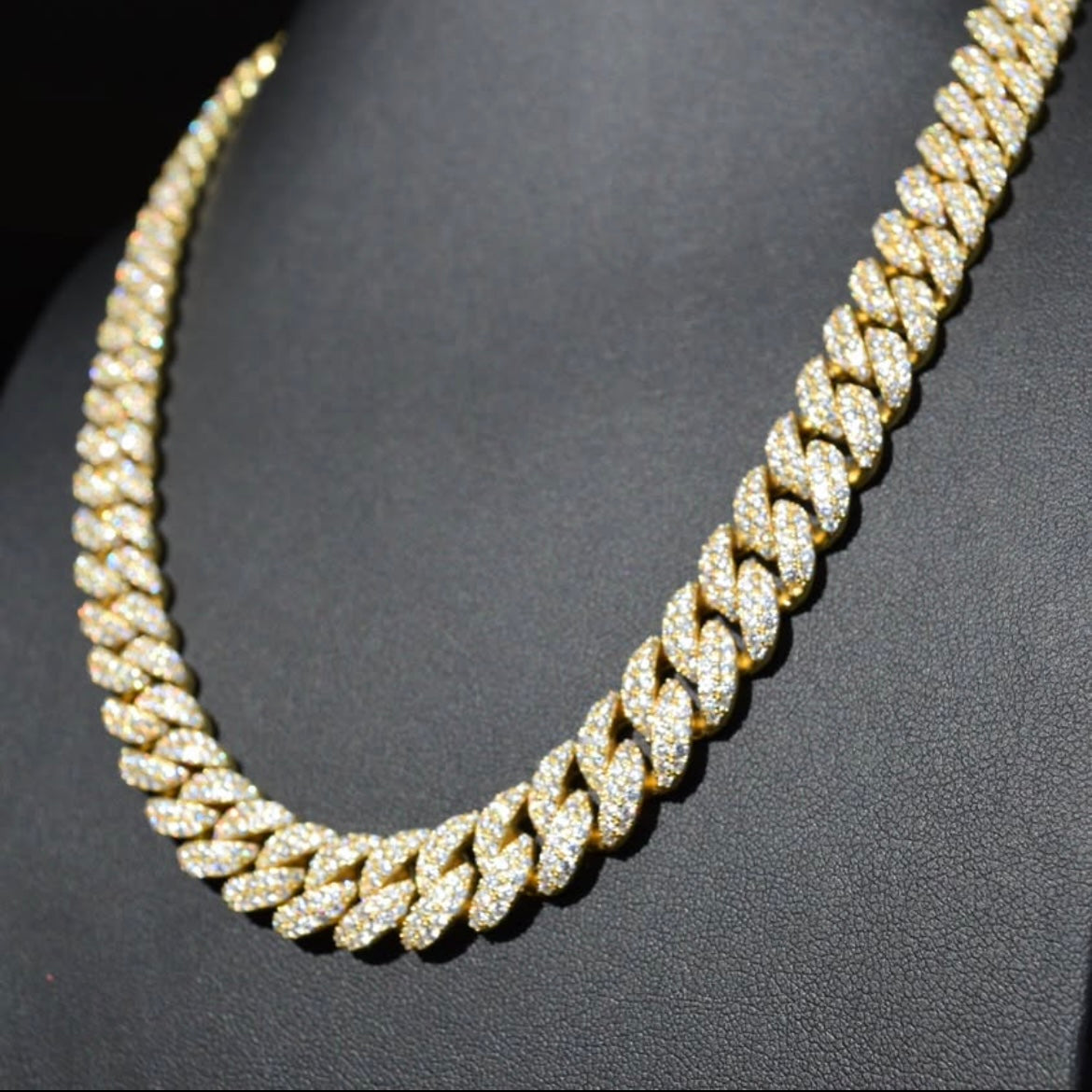 12mm Bubble 2-Row Cuban Link Necklace Moissanite