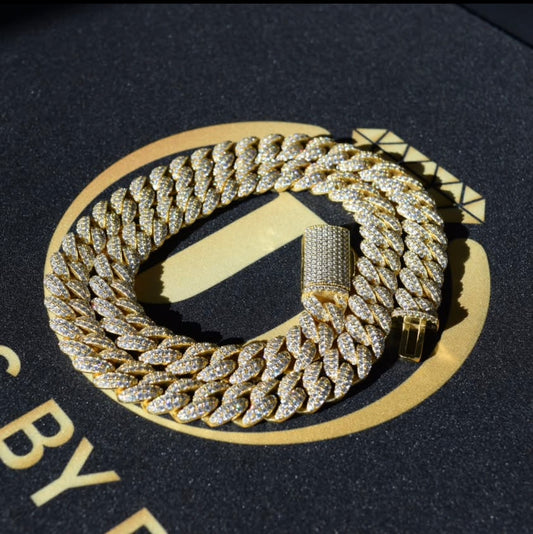 12mm Bubble 2-Row Cuban Link Necklace Moissanite