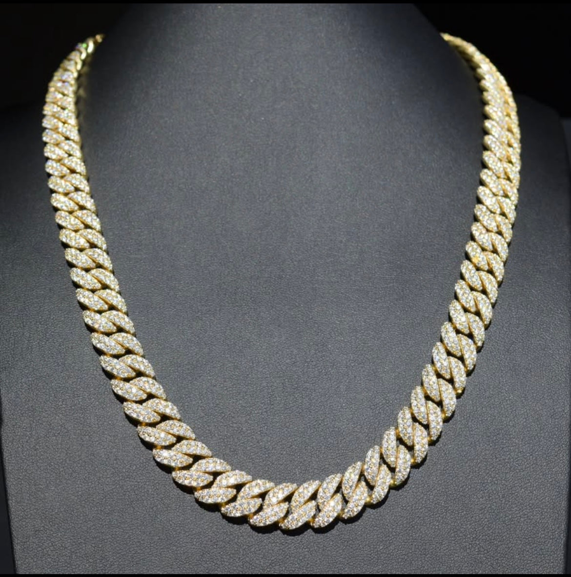 12mm Bubble 2-Row Cuban Link Necklace Moissanite