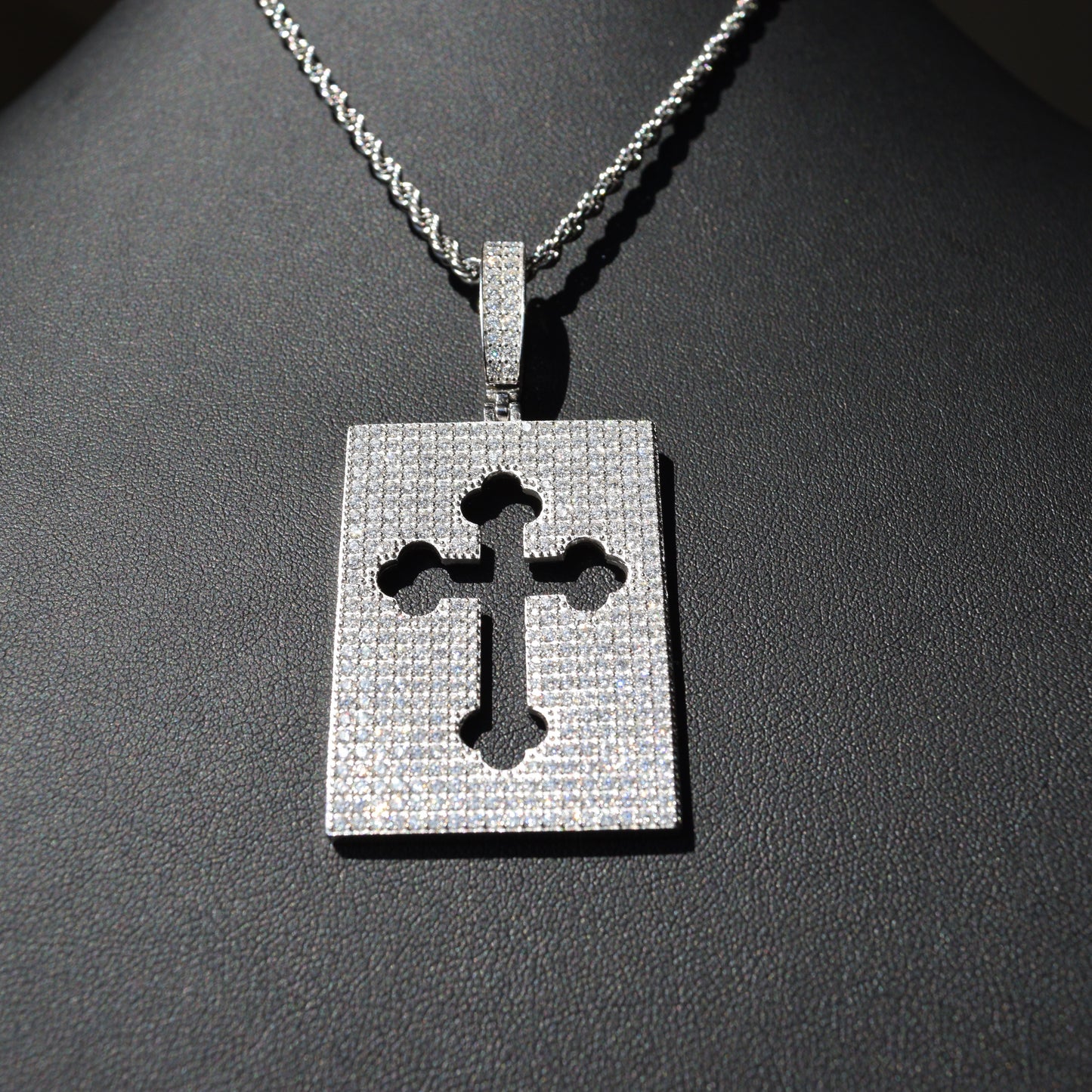 3-in-1 Cross Dog-Tag Pendant Moissanite