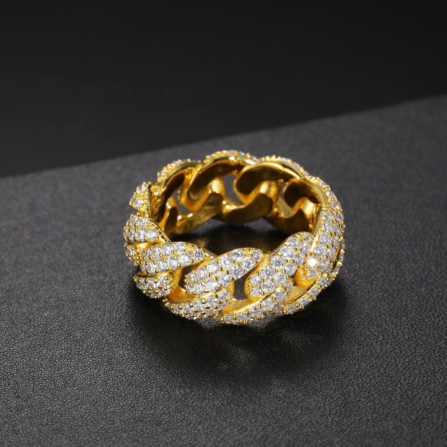 Cuban Link Ring Moissanite